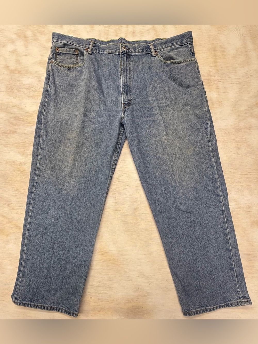 Levi’s 550 Straight-Fit Jeans Men’s 43x28 in Light Blue Denim